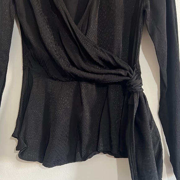 HM front tie shirt - Picture 2 of 6